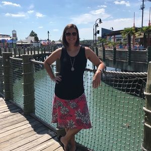 Meet your Posher, Lisa